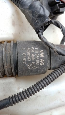 Насос-двигун омивача скла, перед/зад 1T0955651A VAG