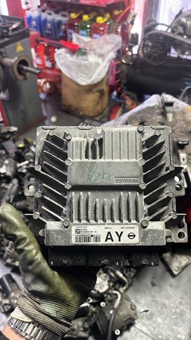 Комп'ютер двигуна 23710JD54D NISSAN