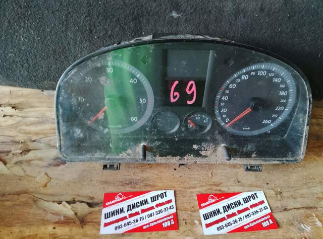 Покажчик напруги (вольтметр) 2K0920844C VAG