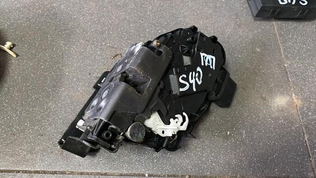 Внутрішній дверний замок 31253662 VOLVO