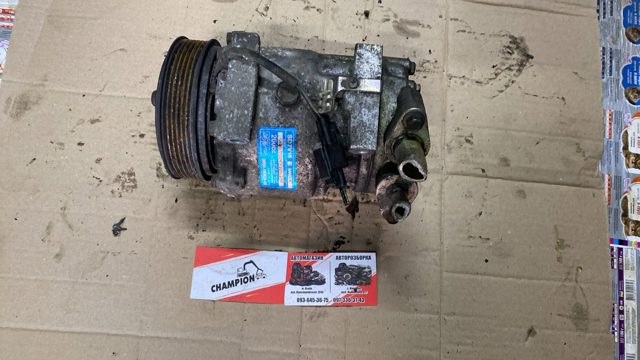 Компресор кондиціонера 31291882 VOLVO