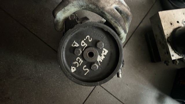 Насос рульового механізму 32416769768 BMW