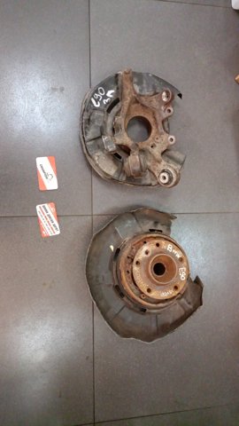 Цапфа - поворотний кулак задній, правий 33326761582 BMW