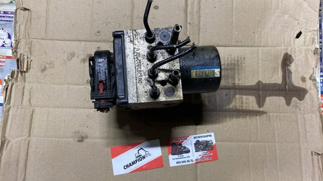 Блок керування АБС (ABS) 3C0614095M VAG
