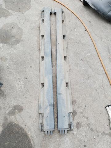 Накладка зовнішня (молдинг) порога, лівий 3C0853855A VAG