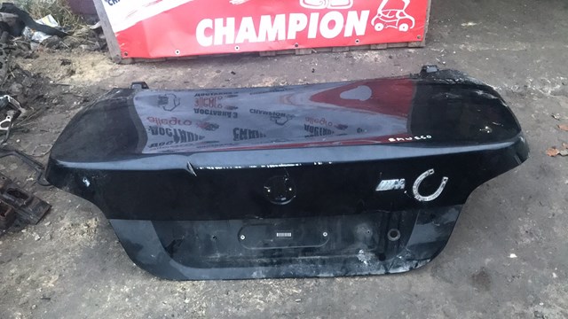Кришка багажника кузова 41627122441 BMW
