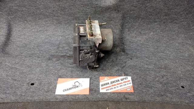 Блок АБС гідравлічний 445100H010 TOYOTA