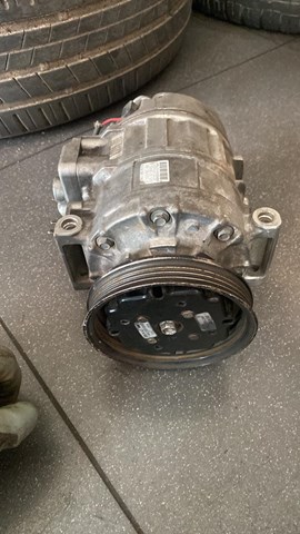 Компресор кліматичної установки 4471805350 VAG