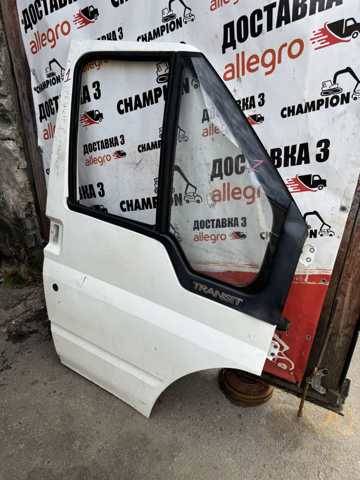 Дверка передня права 4703950 FORD
