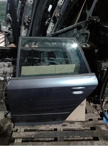 Тримач зовнішньої ручки дверей, задніх лівих 4B1837885 VAG