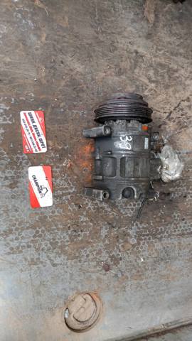 Компресор кондиціонера 4D0260805C VAG