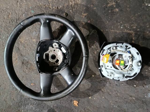 Рульове колесо 4F0419091DBW88 VAG