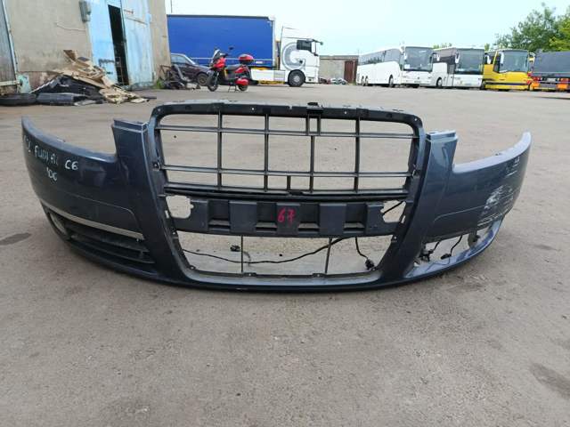Бампер на авто 4F0807437E VAG