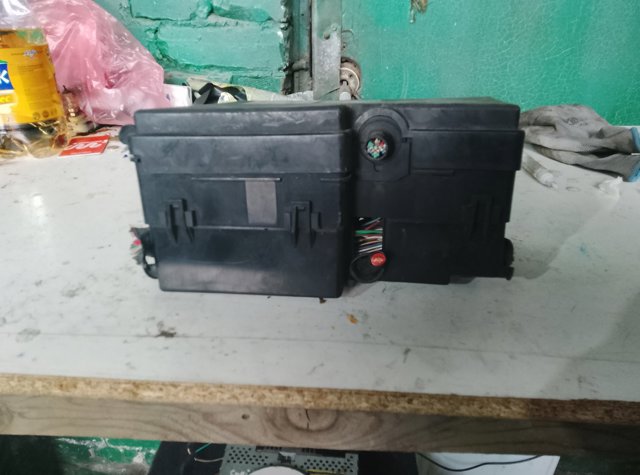 4M5T14K733 Ford