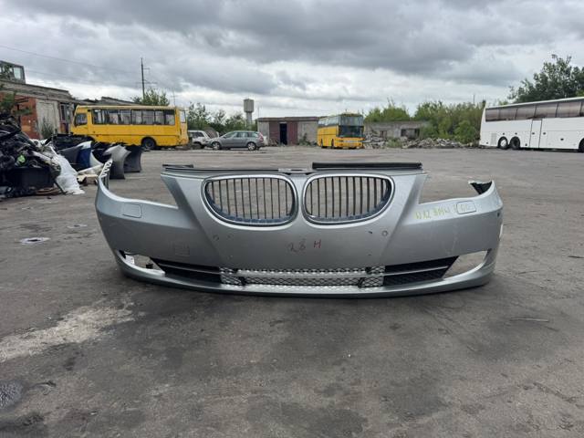 Буфер (бампер) передній 51117178076 BMW