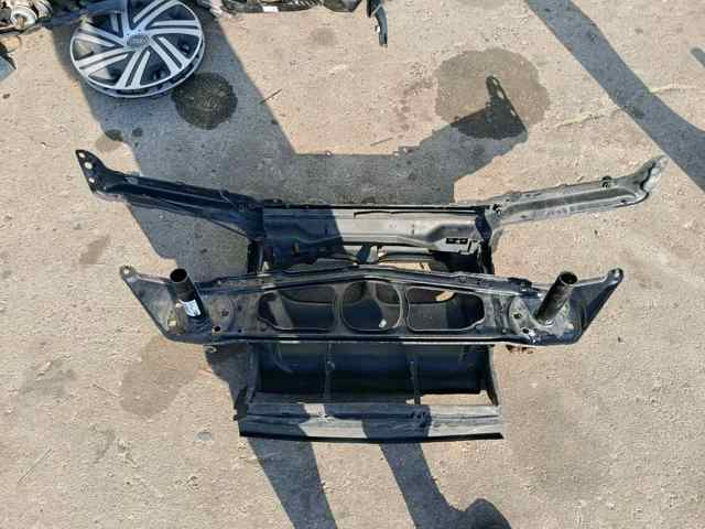 Повітроводи системи охолодження двигуна 51718202832 BMW