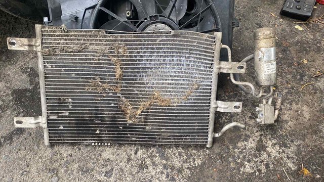 Трубопроводи і радіатор кондиціонера 52400774 GM