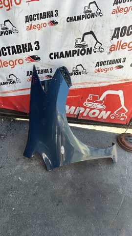 Переднє праве крило 5380102100 TOYOTA