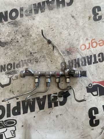 Розподільник палива 55576177 OPEL