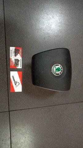 Подушка AIRBAG передня ліва 5J0880201D3X1 VAG