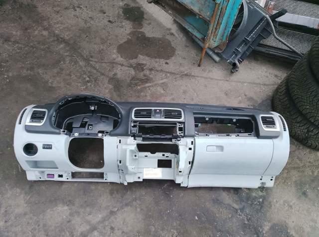 Панель приладів торпеди 5J1857007 VAG
