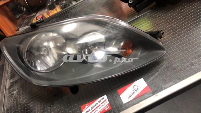 Фара правая 5M2941006A VAG