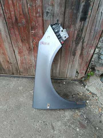 Переднє праве крило 6102366 OPEL