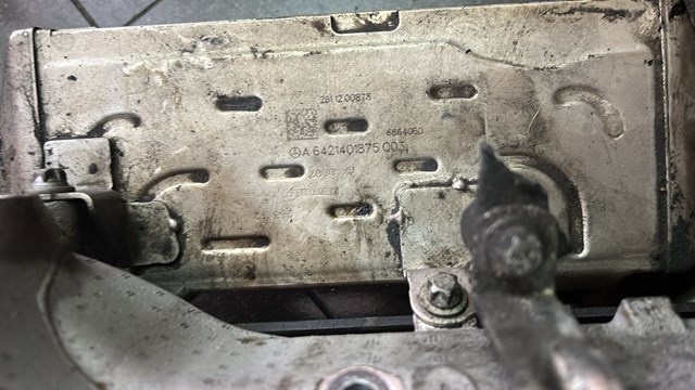 Радіатор системи рециркуляції ОГ 6421401875 MERCEDES