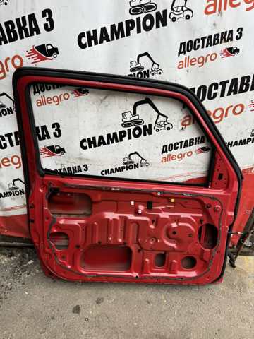 Водійські двері 6800281A11 SUZUKI
