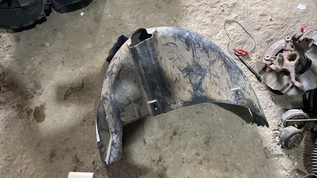 Підкрилок задній лівий 6Y6810971A VAG