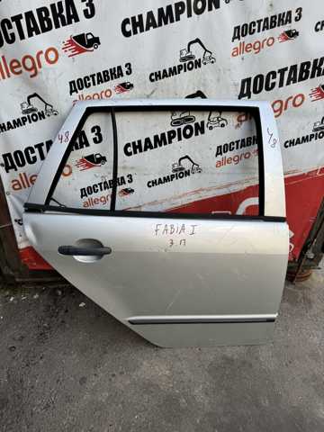 Двері пасажирські задні праві 6Y9833056 VAG