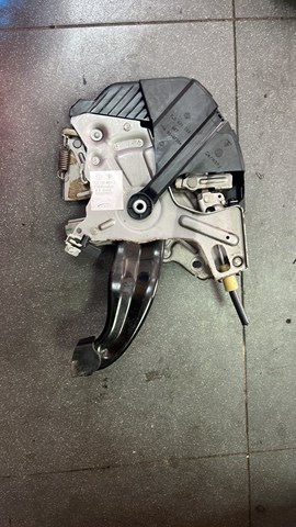 Важіль ручника 7L0721797J VAG