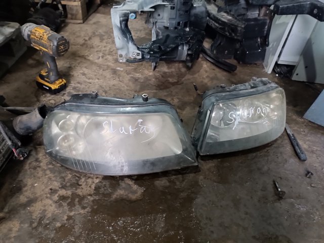 Блок фара ліва 7M7941015H VAG