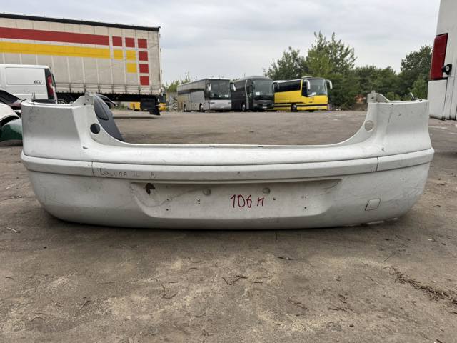 Буфер (бампер) задній 8200002668 RENAULT