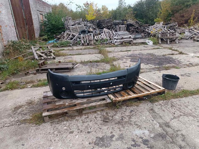 Кожух бампера переднього Renault Master II