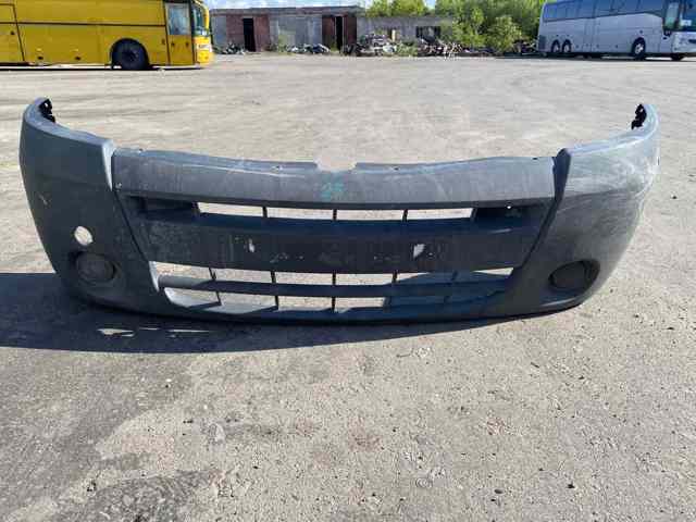 Буфер (бампер) передній 8200394563 RENAULT