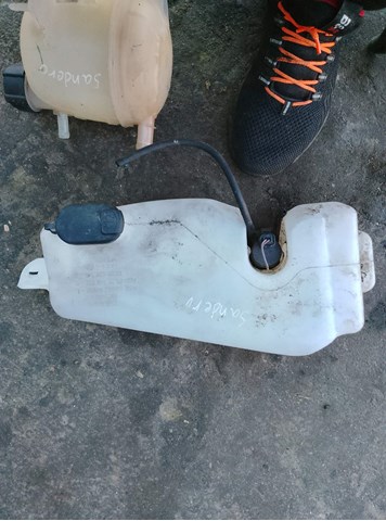 Бачок омивайки 8200609549 RENAULT