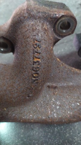 Колектор випускний 8642826 VOLVO