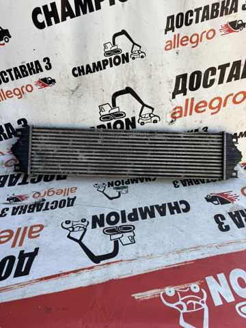 Охолоджувач наддувочного повітря 874806M NISSAN