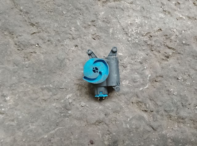Мотор заслінки печі 8E1820511F VAG