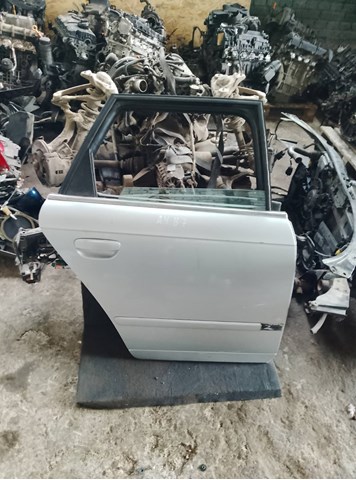 Вікно задніх дверей 8E5845026C VAG
