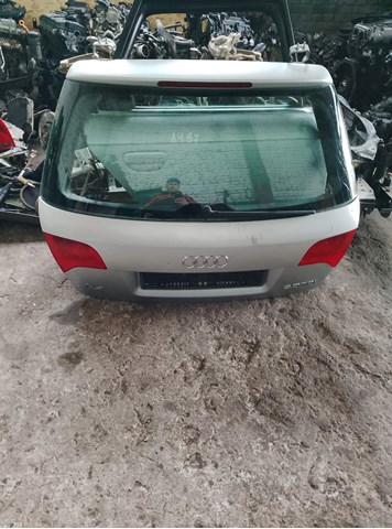 П'яті двері 8E9827023P VAG