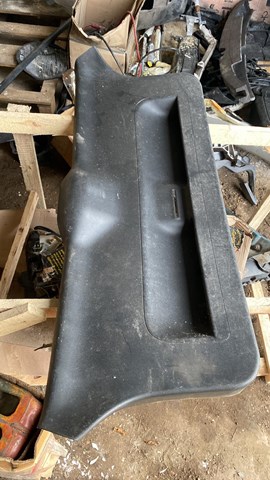 Оббивка багажника 8P3867979A VAG