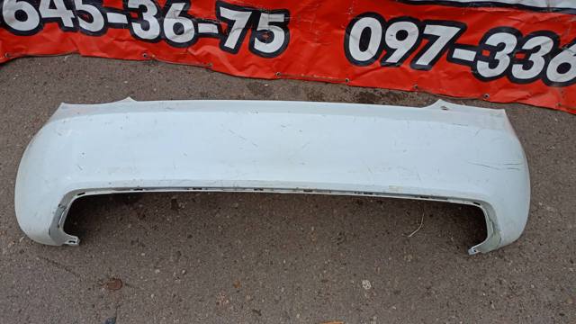 Бампер задній 8X0807067 VAG