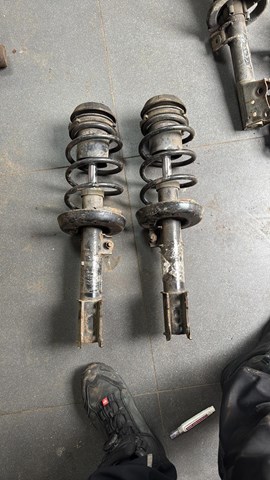 Пружина передня 90512020 OPEL