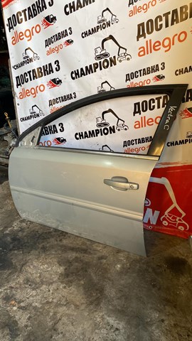 Водійські двері 93171439 OPEL