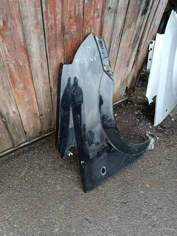 Переднє праве крило 93174467 OPEL