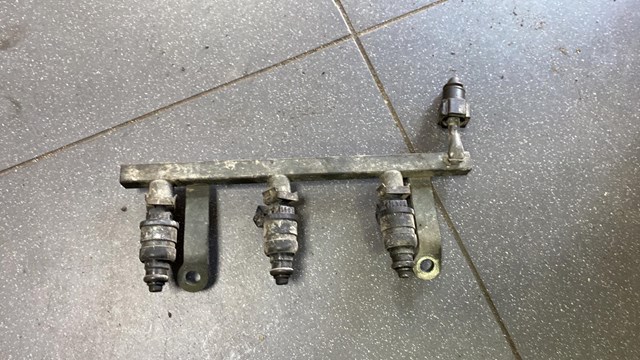 Форсунки електромагнітні 96351840 GM