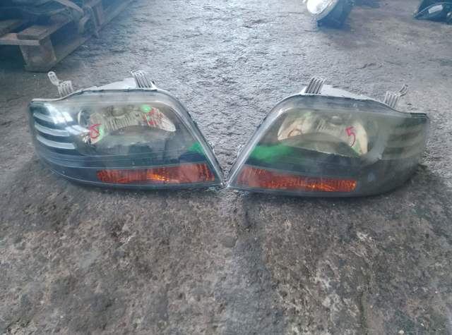 Фара передня права 96802654 GM