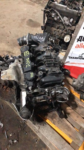 Блок двигуна 9H01 TOYOTA